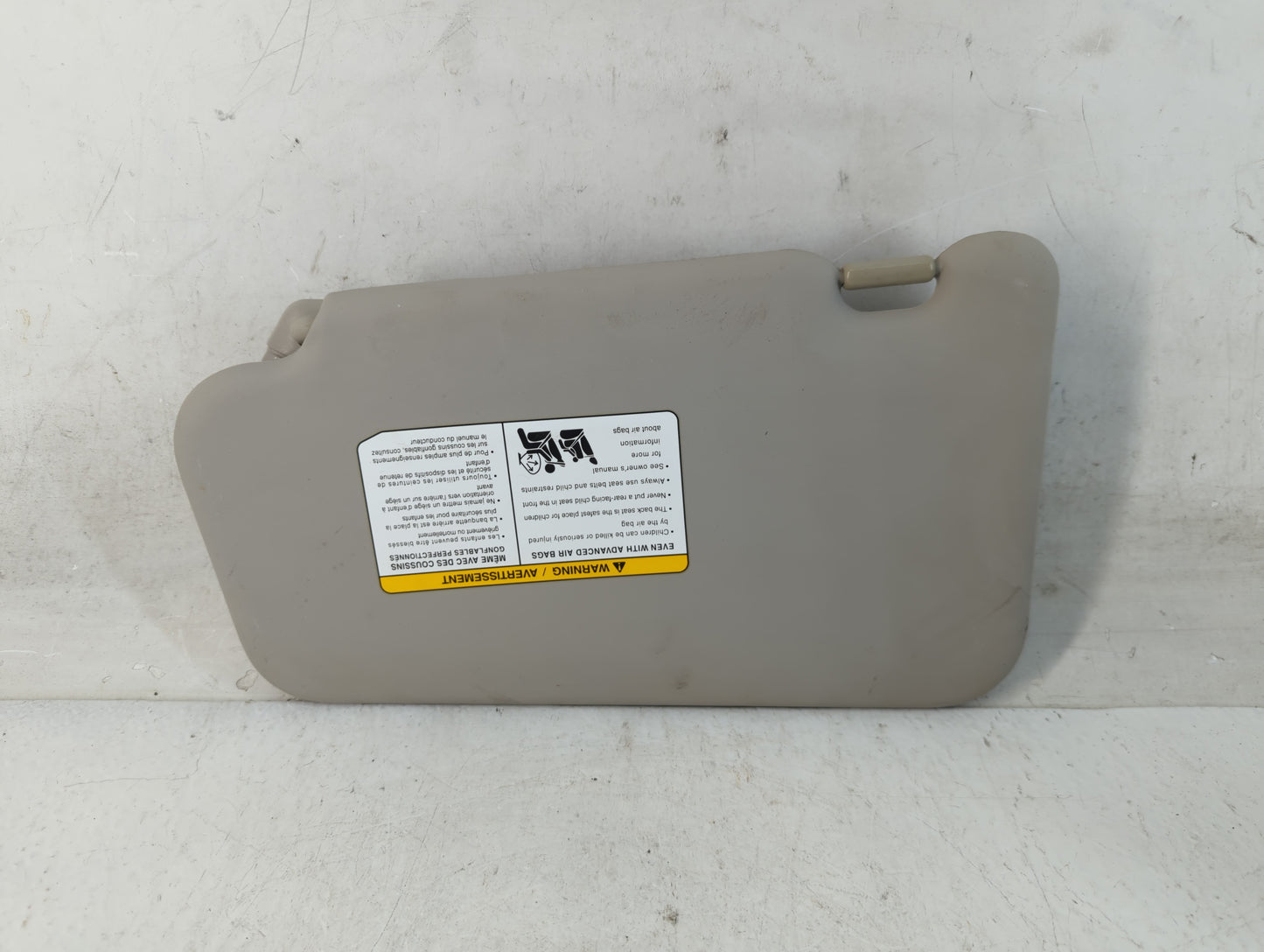 2011-2013 Nissan Juke Sun Visor Shade Replacement Passenger Right Mirror Fits Fits 2011 2012 2013 OEM Used Auto Parts - Oemu