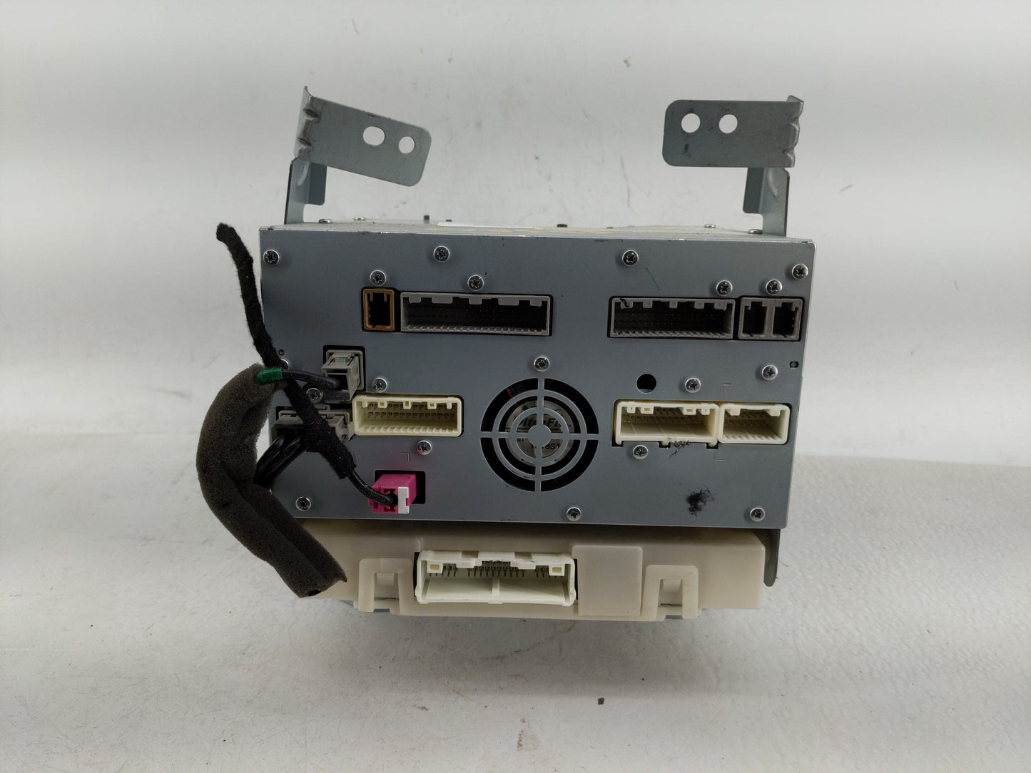 2011-2012 Nissan Murano Radio AM FM Cd Player Receiver Replacement P/N:25915 1JA2A Fits Fits 2010 2011 2012 OEM Used Auto Pa