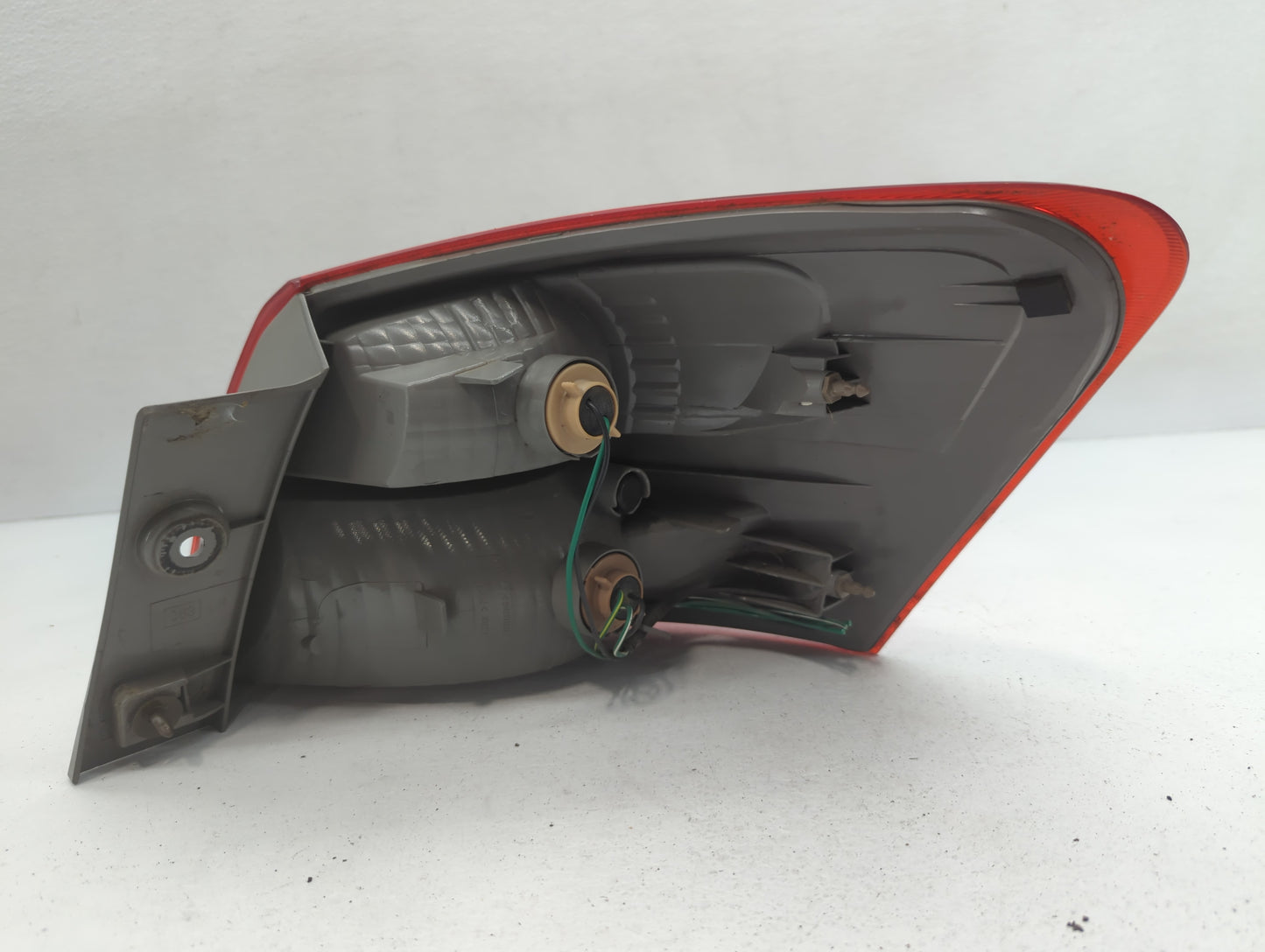 2008-2015 Nissan Rogue Tail Light Assembly Driver Left OEM P/N:C83 Fits Fits 2008 2009 2010 2011 2012 2013 2014 2015 OEM Use
