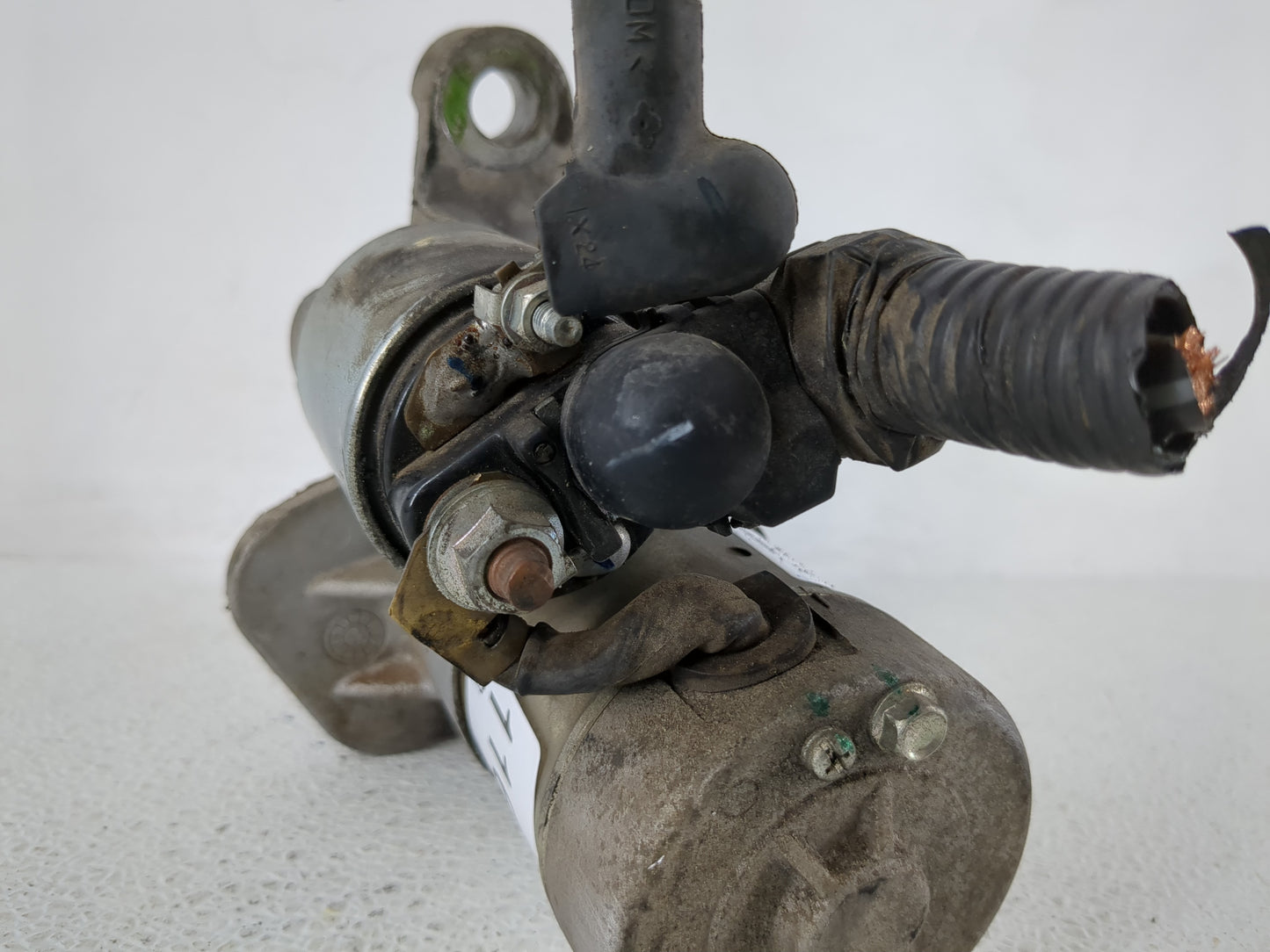 2010-2012 Nissan Sentra Car Starter Motor Solenoid OEM P/N:S114-955A 23300 EN20E Fits Fits 2010 2011 2012 2013 OEM Used Auto