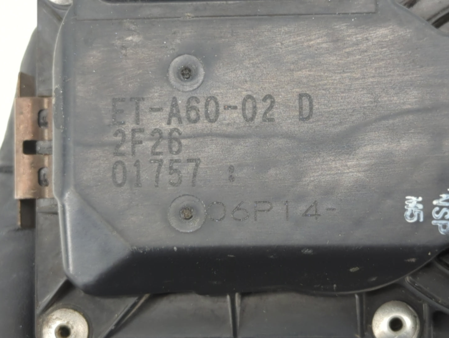 2007-2012 Nissan Sentra Throttle Body P/N:ET-A60-02 E ET-A60-02 J Fits OEM Used Auto Parts - Oemusedautoparts1.com