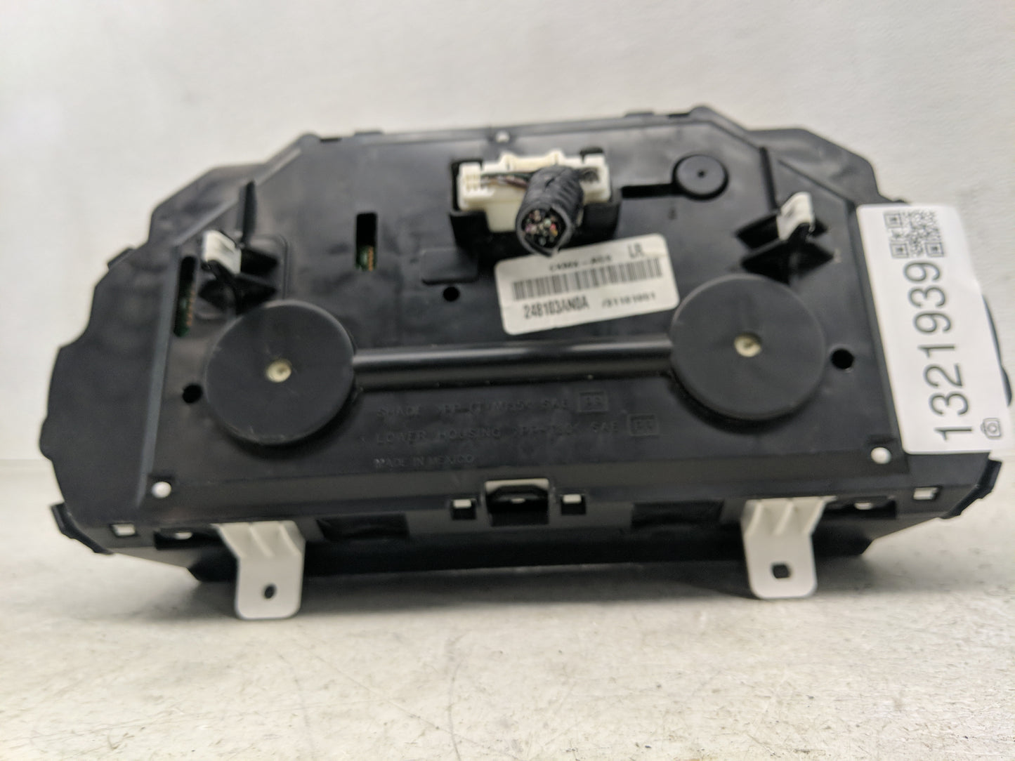 2012 Nissan Versa Instrument Cluster Speedometer Gauges P/N:248103AN0A Fits OEM Used Auto Parts - Oemusedautoparts1.com