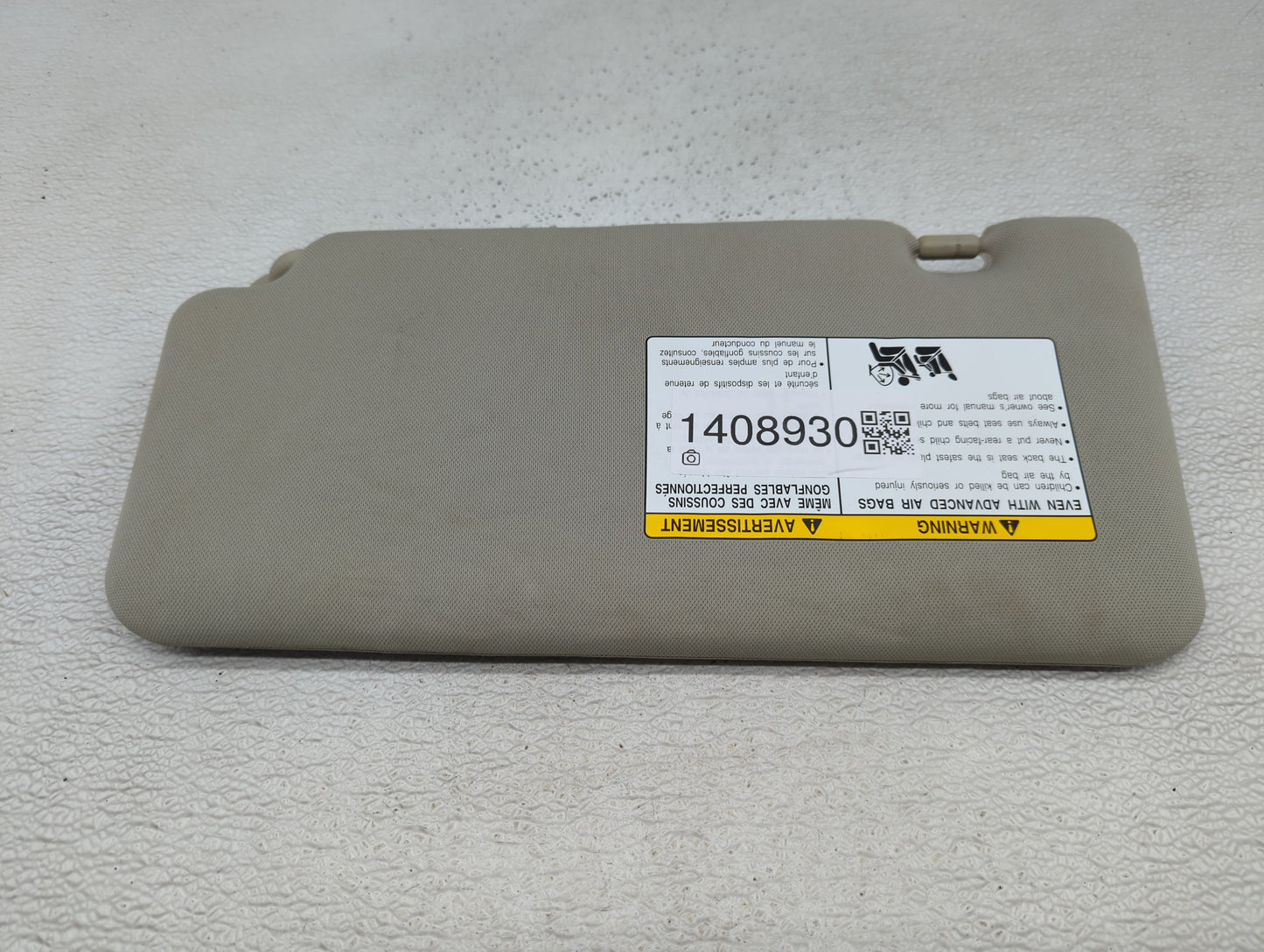2007-2012 Nissan Versa Sun Visor Shade Replacement Passenger Right Mirror Fits Fits 2007 2008 2009 2010 2011 2012 OEM Used A