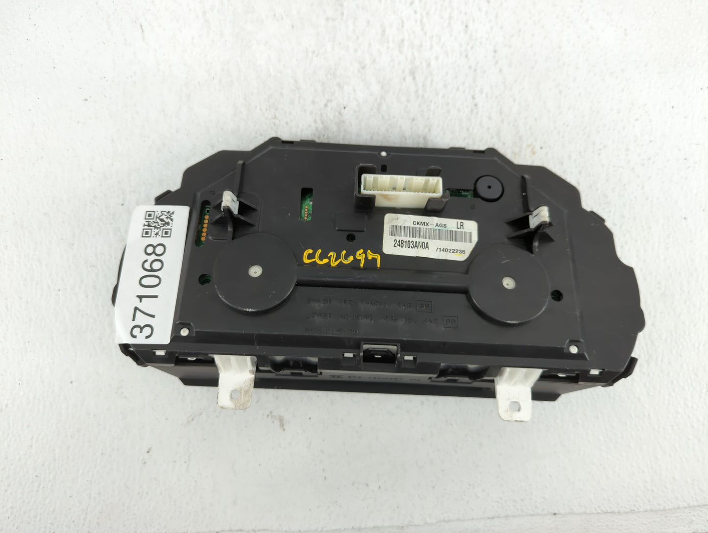 2012 Nissan Versa Instrument Cluster Speedometer Gauges P/N:248103AN0A Fits OEM Used Auto Parts - Oemusedautoparts1.com