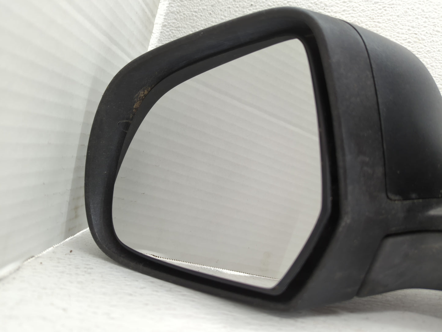 2012-2014 Nissan Versa Driver Side View Mirror - Left Door Mirror OEM Used - Oemusedautoparts1.com