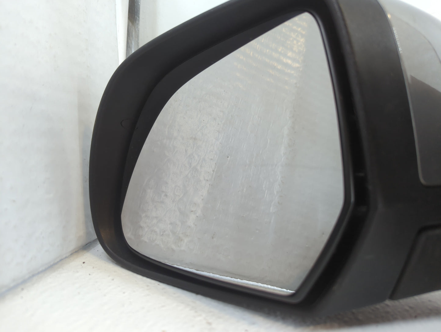2012-2014 Nissan Versa Driver Side View Mirror - Left Door Mirror OEM Used - Oemusedautoparts1.com