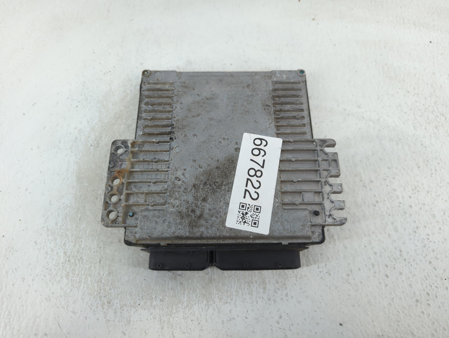 2010-2012 Nissan Versa Chassis Control Module Ccm Bcm Body Control - Oemusedautoparts1.com