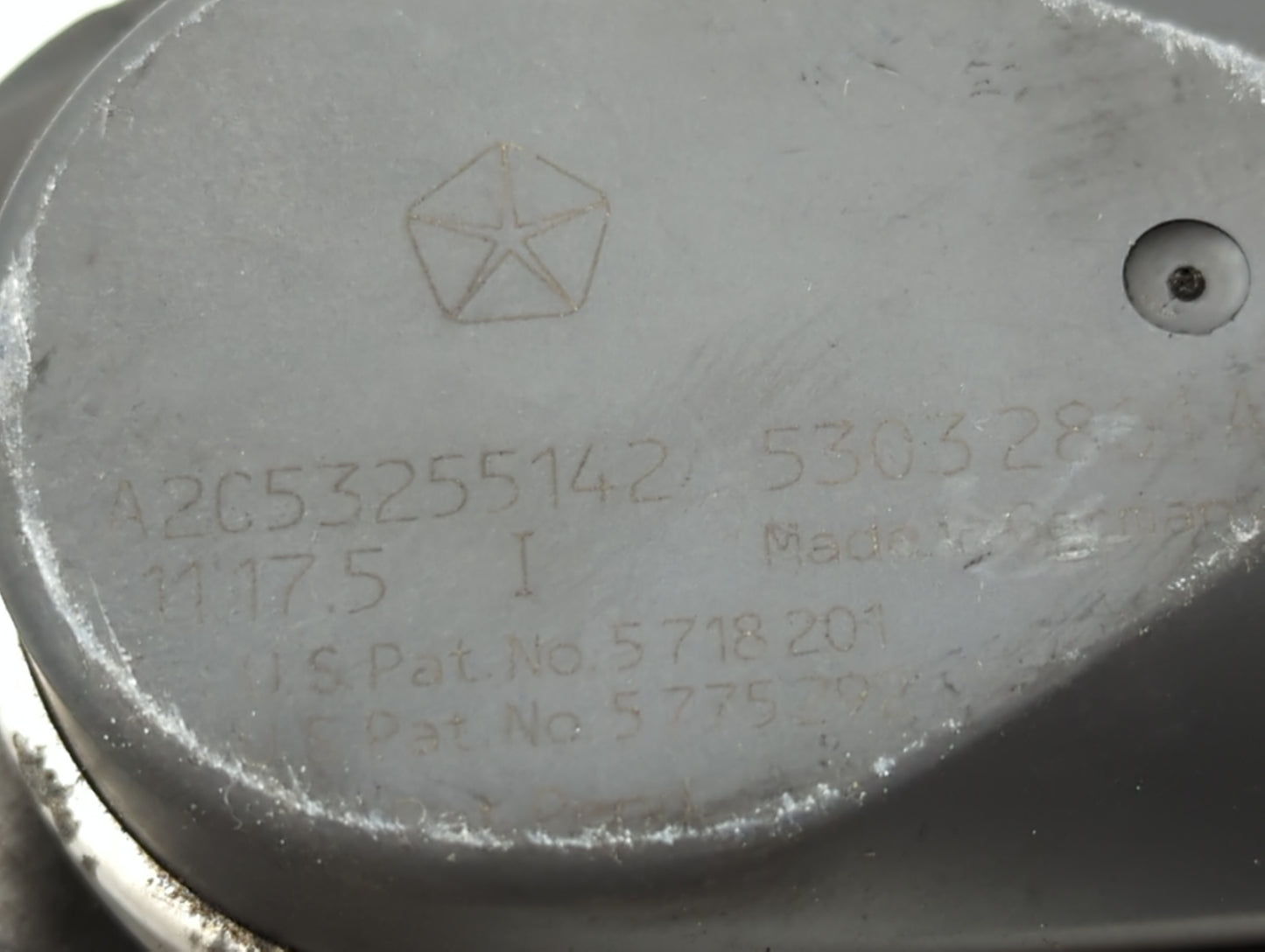2011-2012 Ram 1500 Throttle Body P/N:53032801AB 5303 2801 AA, 53032801AC Fits Fits 2005 2006 2007 2008 2009 2010 2011 2012 O