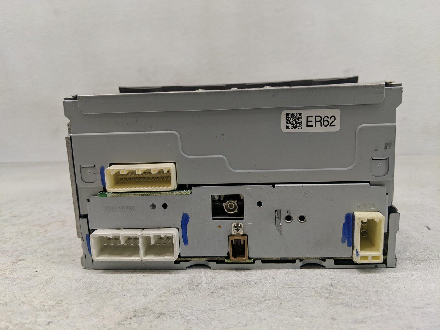 2012 Subaru Legacy Radio AM FM Cd Player Receiver Replacement P/N:86201AJ62A Fits OEM Used Auto Parts - Oemusedautoparts1.co