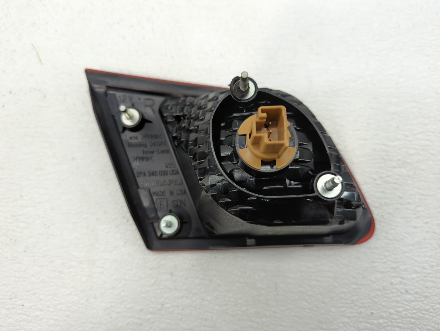 2010-2014 Subaru Legacy Tail Light Assembly Passenger Right OEM P/N:2PA 946 099 Fits Fits 2010 2011 2012 2013 2014 OEM Used