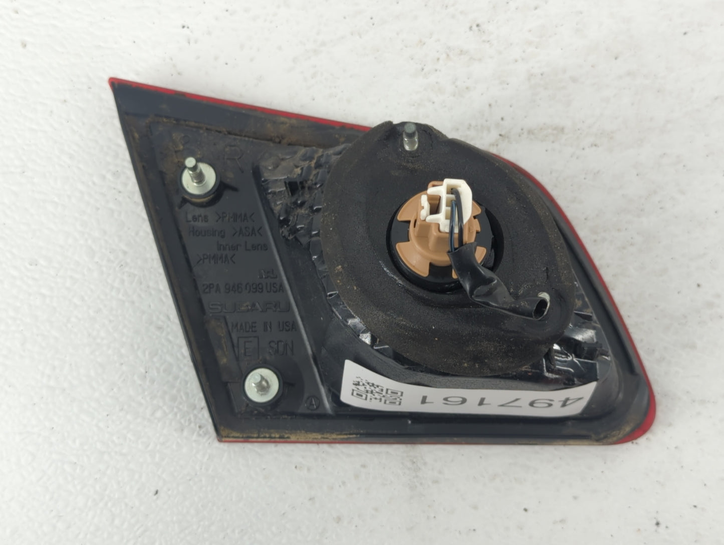 2010-2014 Subaru Legacy Tail Light Assembly Passenger Right OEM P/N:2PA 946 099 Fits Fits 2010 2011 2012 2013 2014 OEM Used