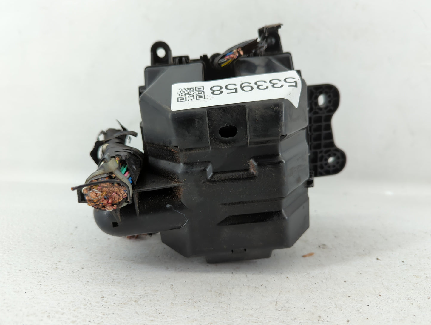 2012 Suzuki Vitara Fusebox Fuse Box Panel Relay Module Fits Fits 2010 2011 2013 OEM Used Auto Parts - Oemusedautoparts1.com