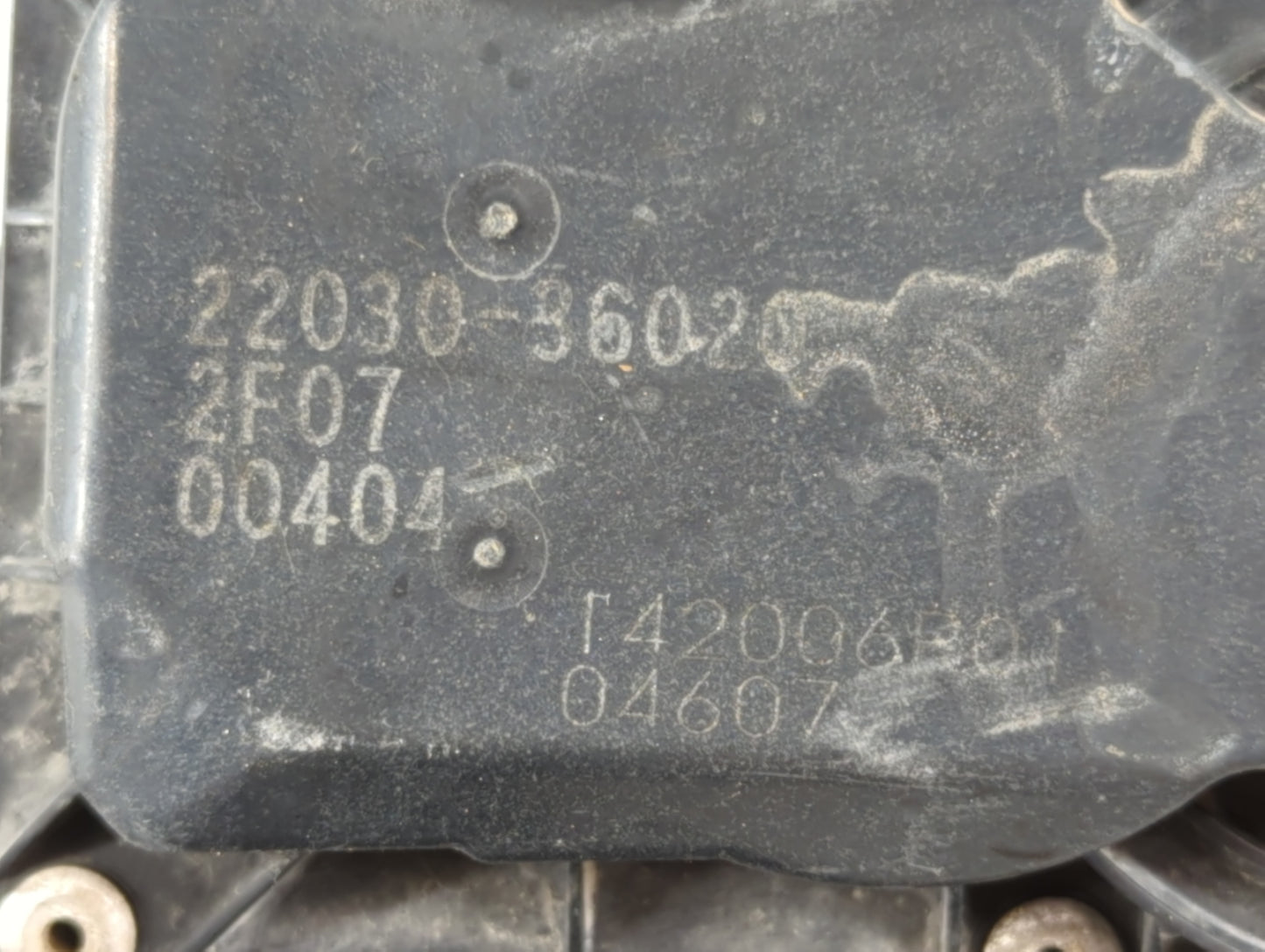 2012-2017 Toyota Camry Throttle Body P/N:22030-36020 Fits Fits 2012 2013 2014 2015 2016 2017 2018 2019 2020 2021 OEM Used Au