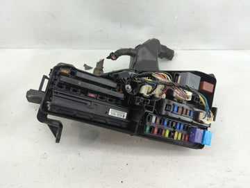 2012-2017 Toyota Camry Fusebox Fuse Box Panel Relay Module P/N:82662-06190 82662-33370 Fits Fits 2012 2013 2014 2015 2016 2017 OEM Used Auto Parts