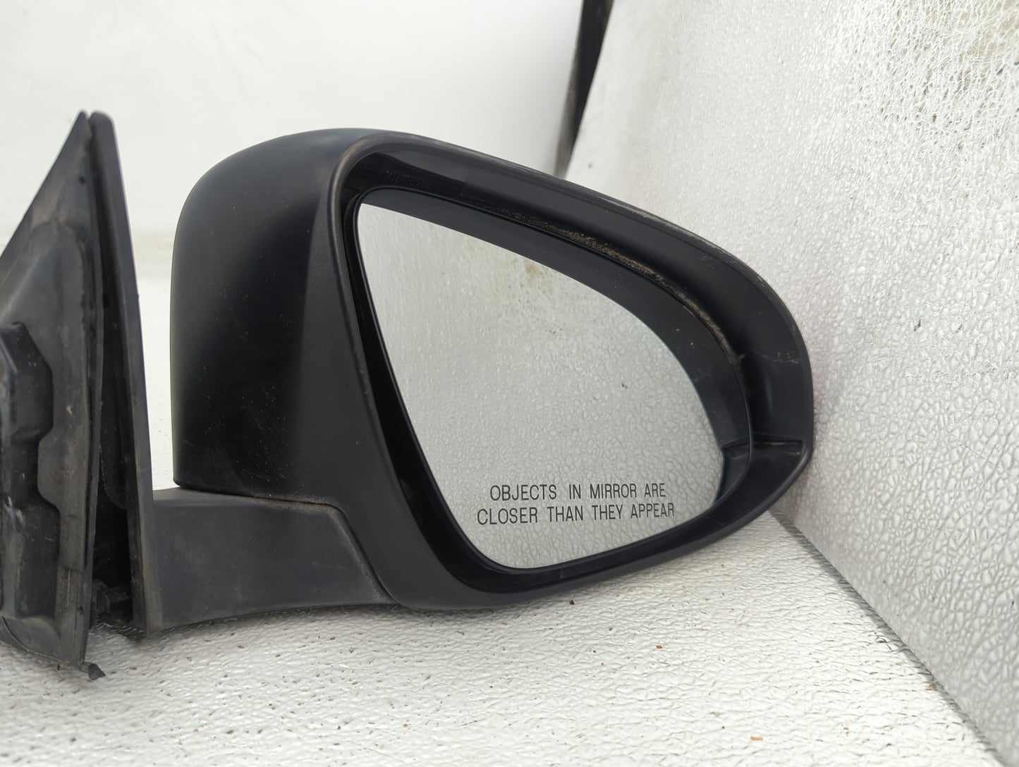 2012-2014 Toyota Camry Passenger Side View Mirror - Right Door Mirror OEM Used - Oemusedautoparts1.com