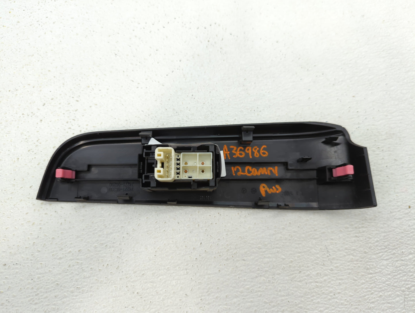 2012 Toyota Camry Passenger Right Power Window Switch - Oemusedautoparts1.com