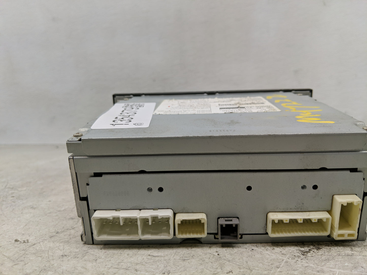 2012-2013 Toyota Corolla Radio AM FM Cd Player Receiver Replacement P/N:86120-02F90 Fits Fits 2012 2013 OEM Used Auto Parts