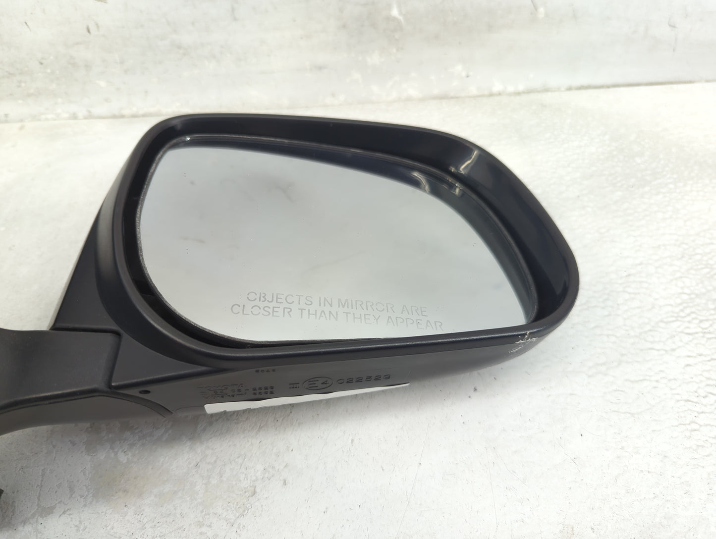 2009-2012 Toyota Rav4 Passenger Side View Mirror - Right Door Mirror OEM Used - Oemusedautoparts1.com
