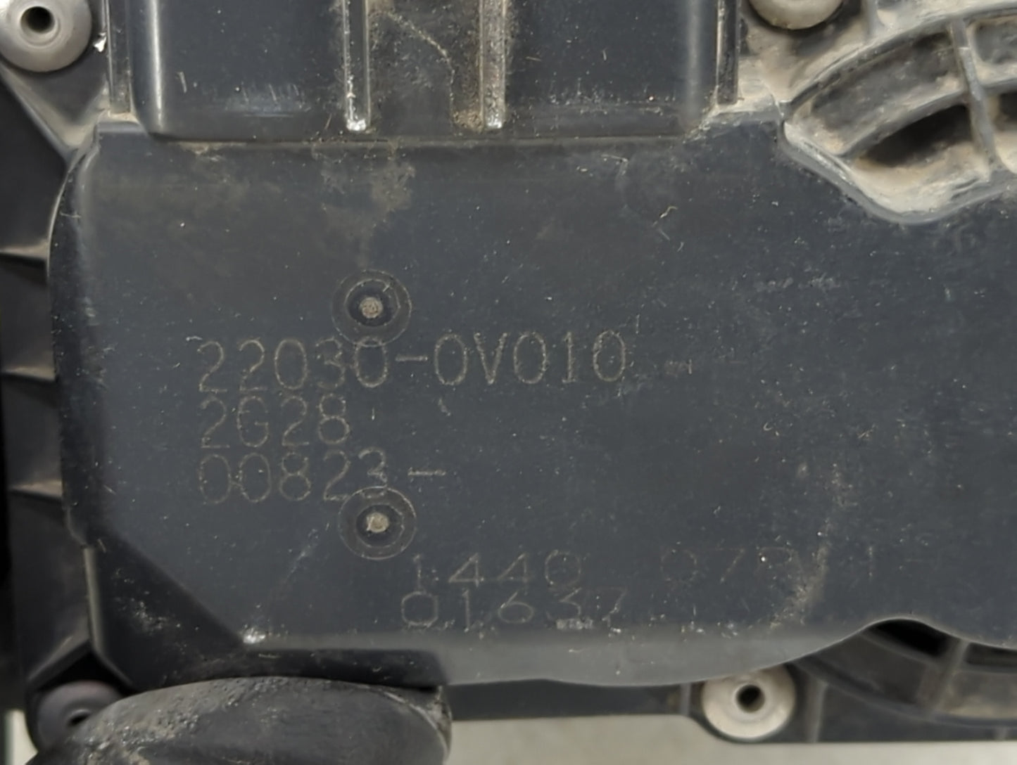 2009-2018 Toyota Rav4 Throttle Body P/N:22030-0V010 Fits Fits 2009 2010 2011 2012 2013 2014 2015 2016 2017 2018 2019 OEM Use
