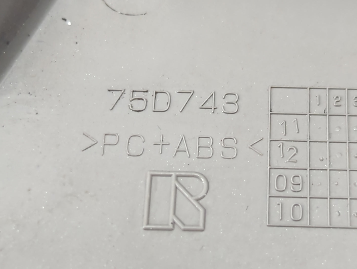 2012 Toyota Rav4 Climate Control Module Temperature AC/Heater Replacement P/N:75D743 Fits OEM Used Auto Parts - Oemusedautop