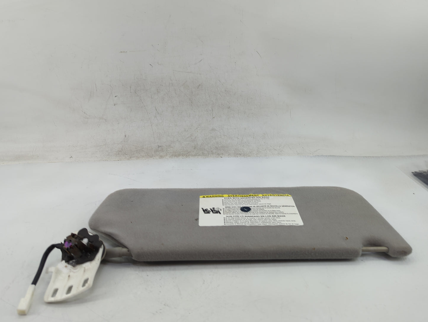 2011-2014 Toyota Sienna Sun Visor Shade Replacement Passenger Right Mirror Fits Fits 2011 2012 2013 2014 OEM Used Auto Parts