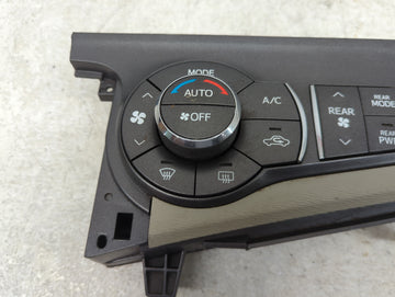 2011-2014 Toyota Sienna Climate Control Module Temperature AC/Heater Replacement P/N:SW28255HAC137 Fits Fits 2011 2012 2013 2014 OEM Used Auto Parts