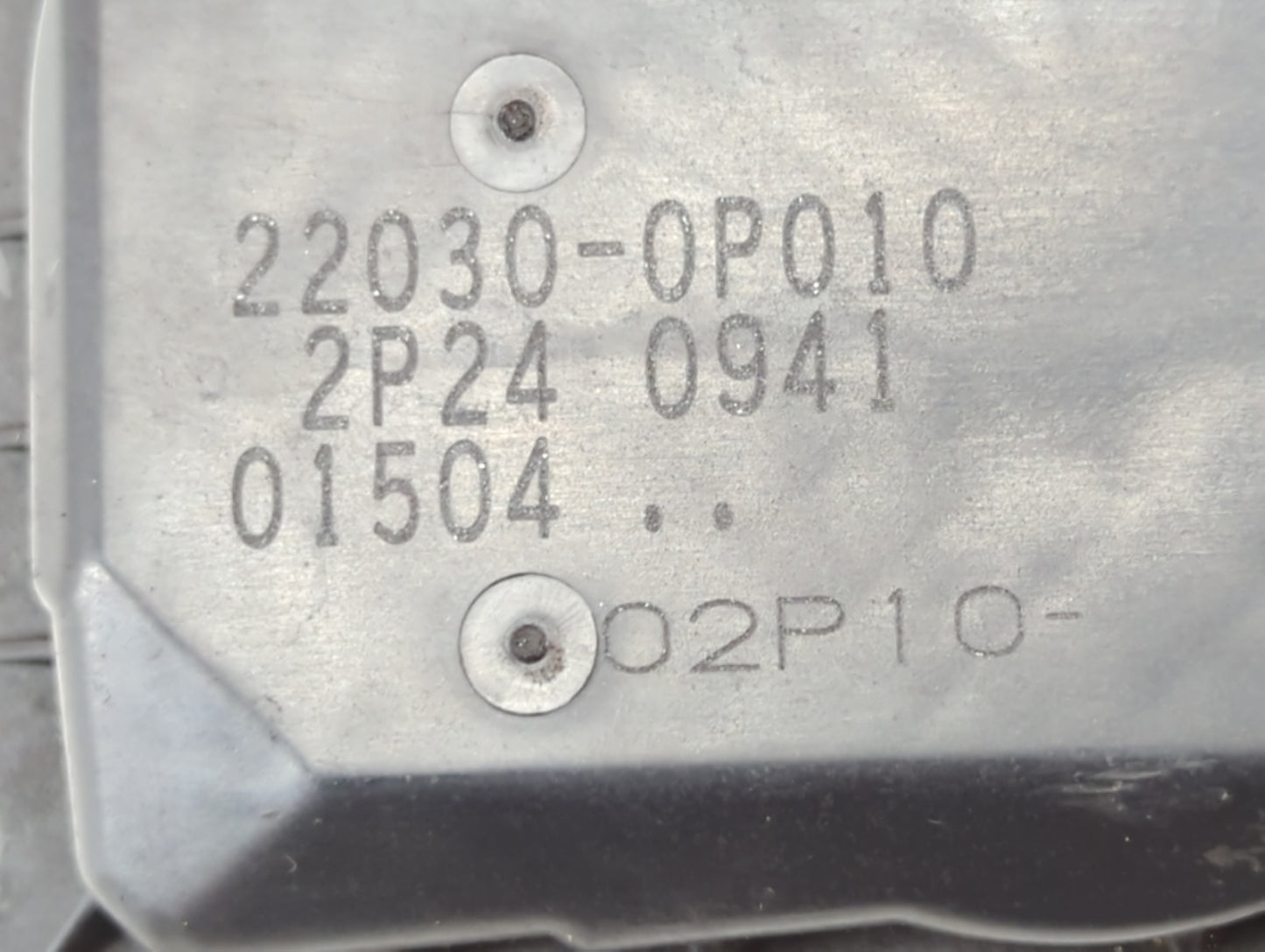2005-2015 Toyota Tacoma Throttle Body P/N:22030-0P010 22030-31010 Fits OEM Used Auto Parts - Oemusedautoparts1.com
