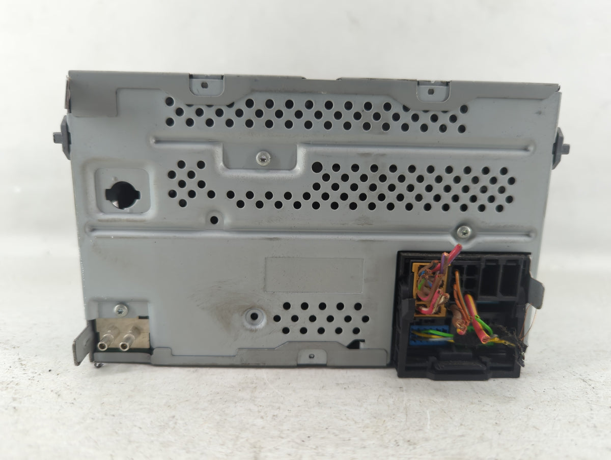 2012-2016 Volkswagen Beetle Am Fm Cd Player Radio Receiver 572885 - Oemusedautoparts1.com