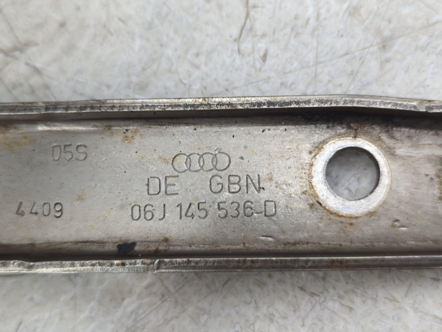 2009-2012 Volkswagen Cc Turbocharger Exhaust Manifold With Turbo Charger - Oemusedautoparts1.com