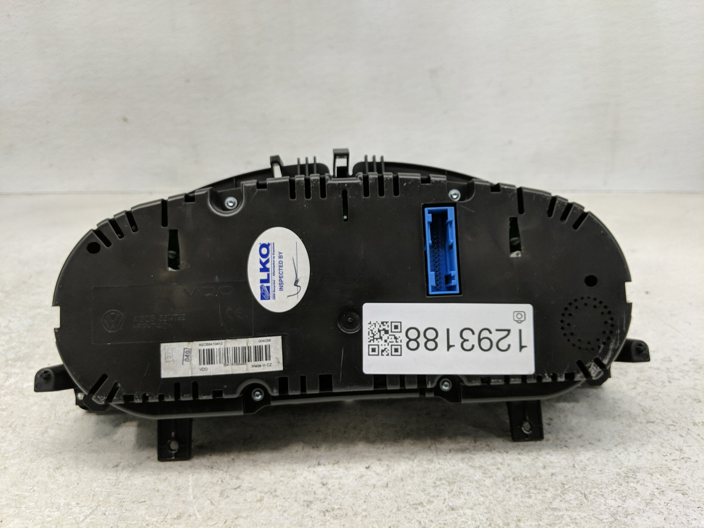 2012 Volkswagen Cc Instrument Cluster Speedometer Gauges P/N:3C8920 970Q Fits OEM Used Auto Parts - Oemusedautoparts1.com
