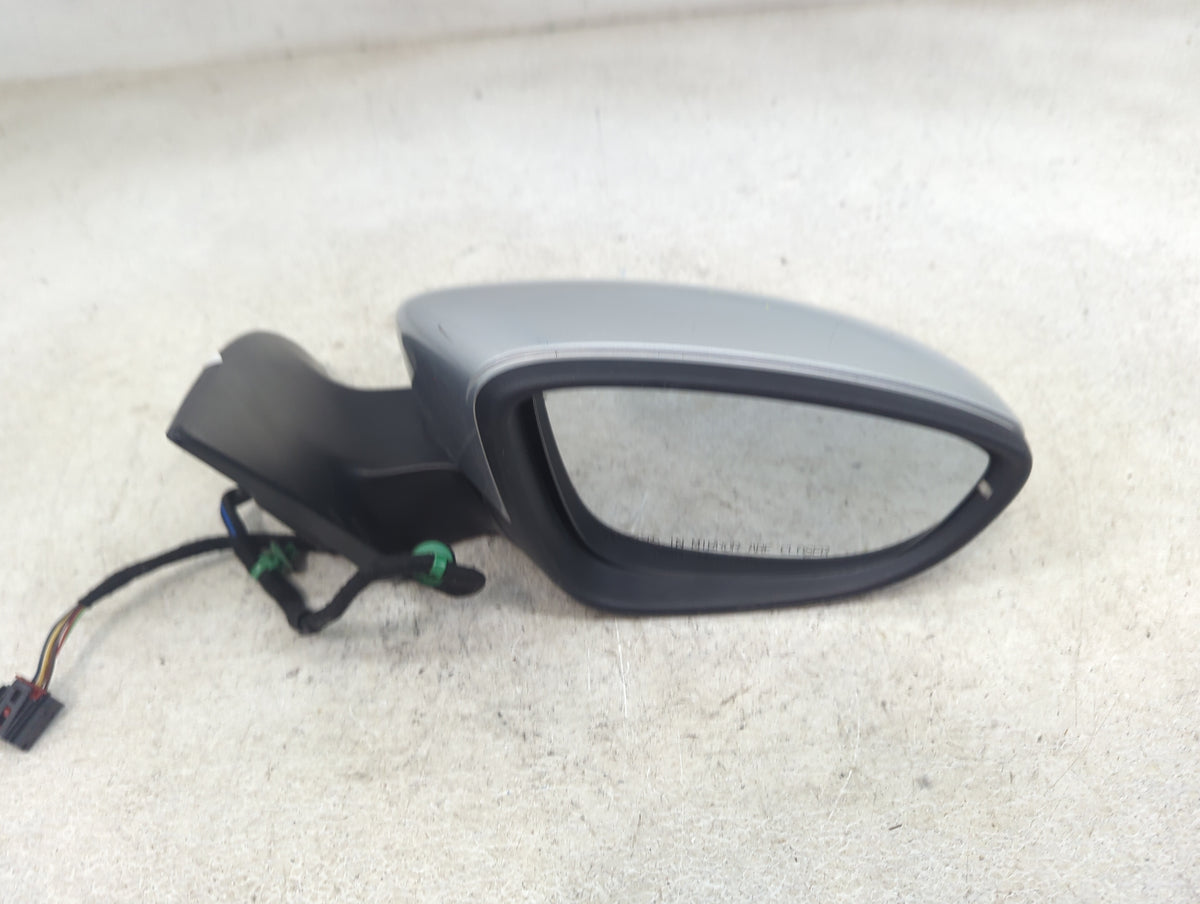2009-2012 Volkswagen Cc Passenger Side View Mirror - Right Door Mirror OEM Used - Oemusedautoparts1.com