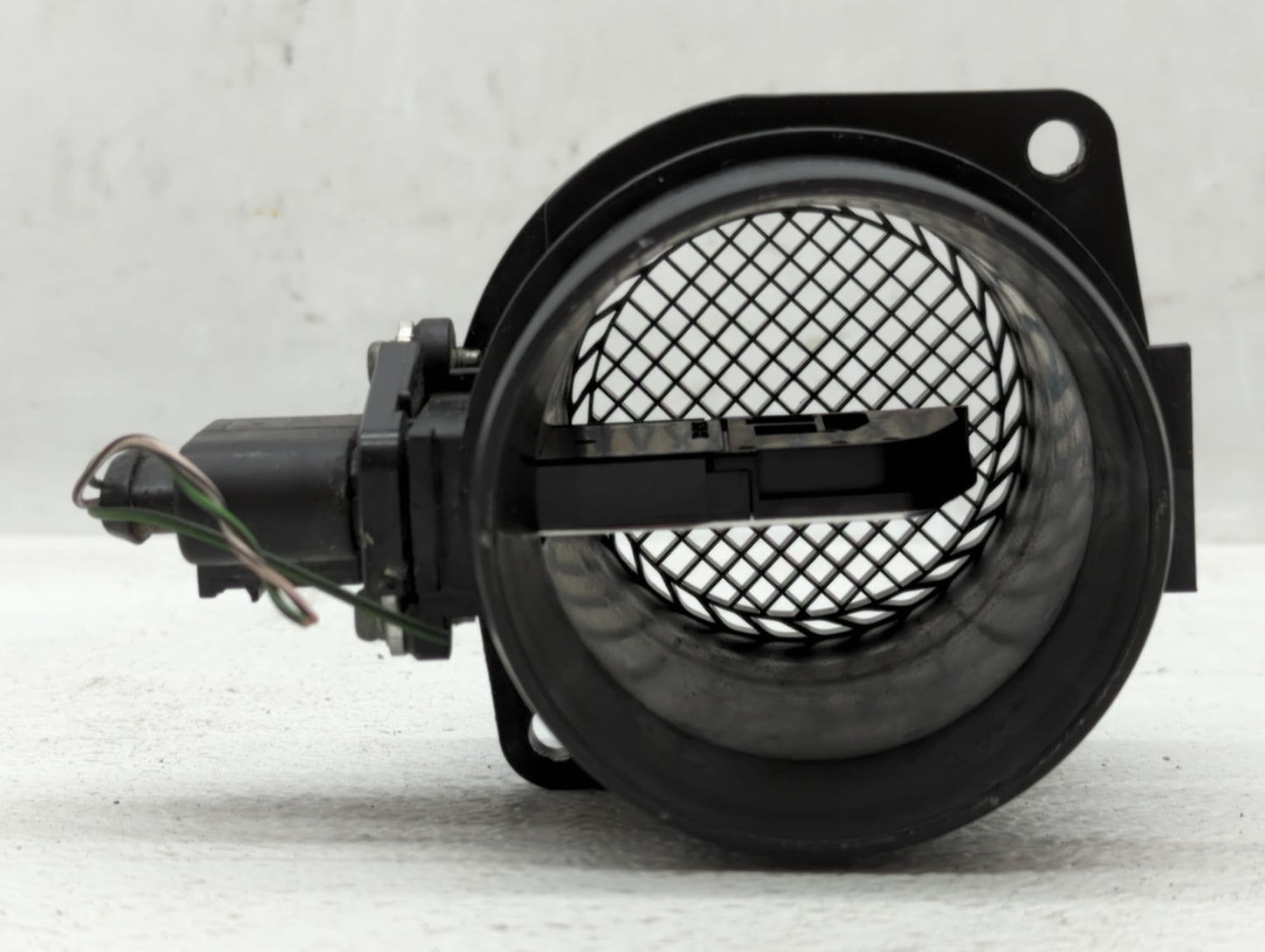 2009-2017 Volkswagen Cc Mass Air Flow Meter Maf 557194 - Oemusedautoparts1.com