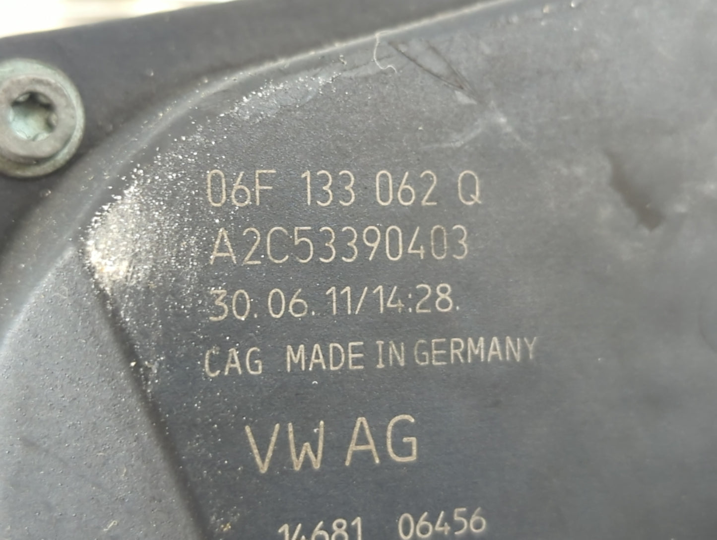 2007-2016 Volkswagen Eos Throttle Body P/N:06F 133 062 Q Fits OEM Used Auto Parts - Oemusedautoparts1.com