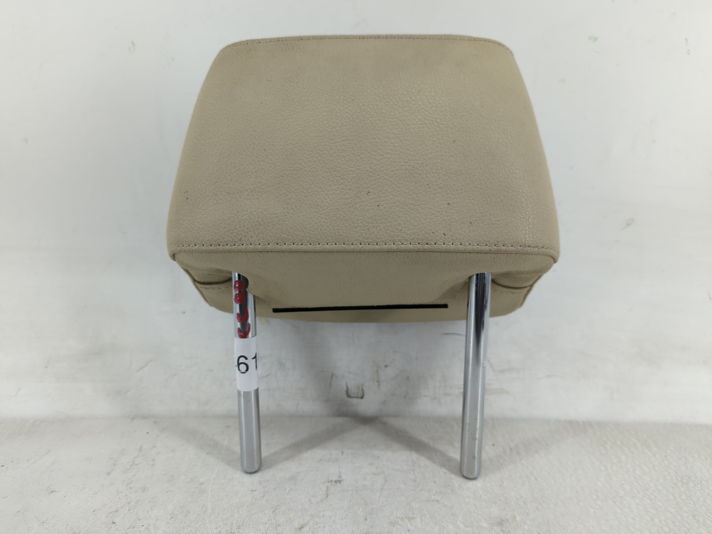 2011 Volkswagen Jetta Headrest Head Rest Front Driver Passenger Seat - Oemusedautoparts1.com