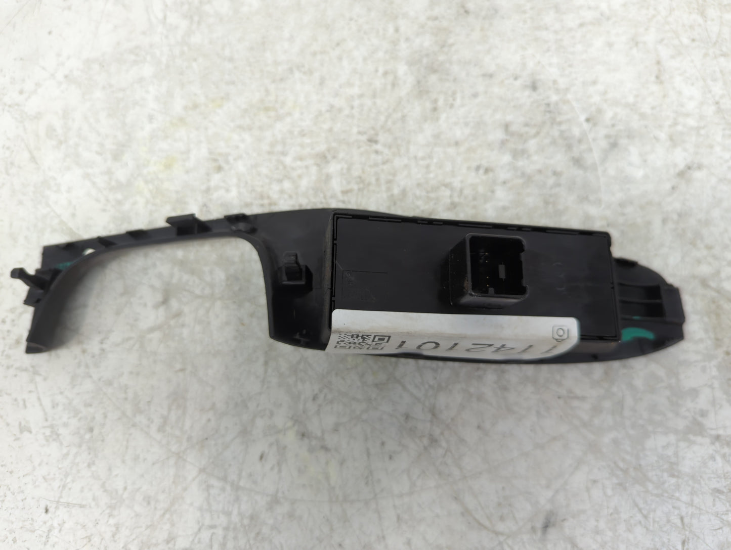 2012-2015 Volkswagen Passat Master Power Window Switch Replacement Driver Side Left P/N:1K4 959 857 B Fits OEM Used Auto Par