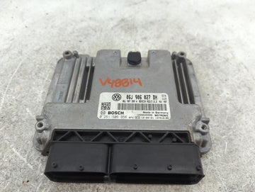 2012 Volkswagen Tiguan PCM Engine Control Computer ECU ECM PCU OEM P/N:06J906027BH 0261S06956, 1039S49399 Fits OEM Used Auto Parts