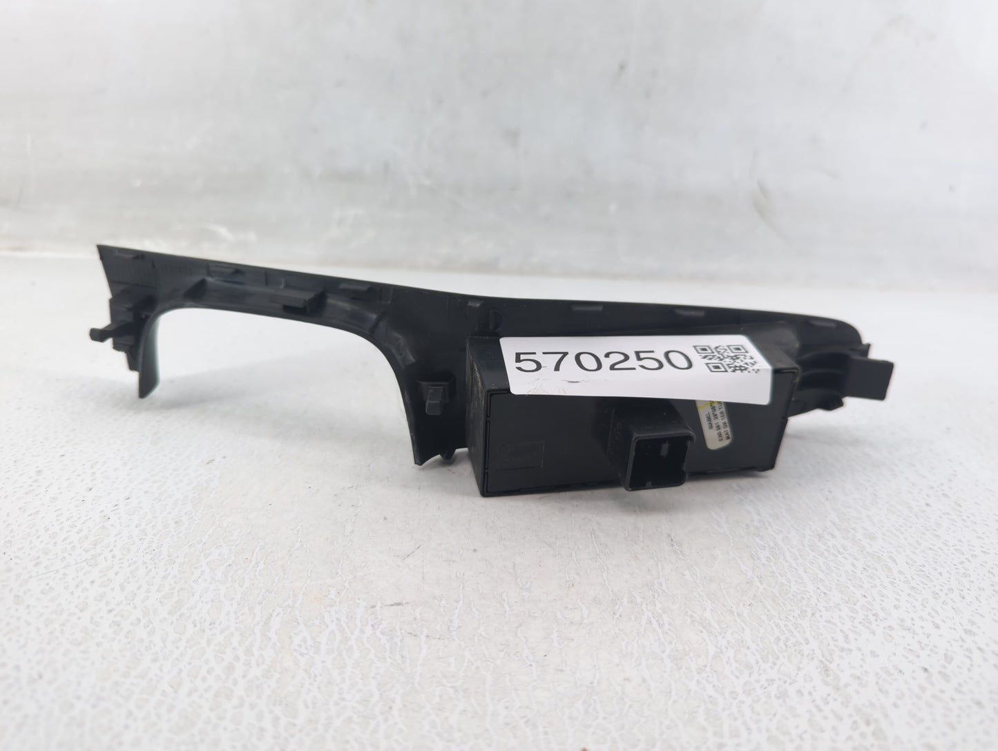2009-2018 Volkswagen Tiguan Master Power Window Switch Replacement Driver Side Left P/N:4K0 959 857 B Fits OEM Used Auto Par