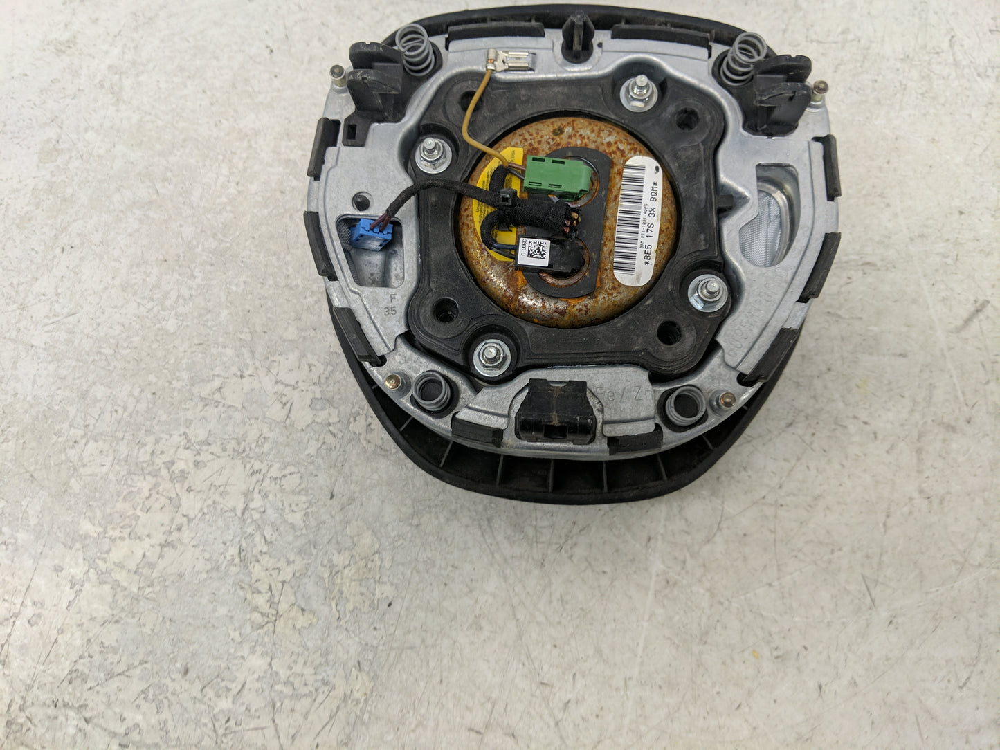 2012 Volvo 740 Air Bag Driver Left Steering Wheel Mounted P/N:32306778296 Fits Fits 2009 2010 2011 2013 2014 2015 2016 2017