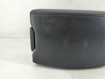 2012 Volvo S60 Center Console Armrest Cover Lid P/N:3075587 Fits OEM Used Auto Parts