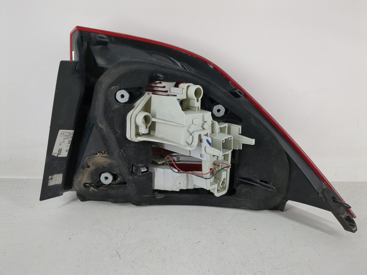 2013 Volvo V60 Tail Light Assembly Driver Left OEM P/N:30796267 Fits Fits 2012 2014 2015 2016 2017 OEM Used Auto Parts - Oem