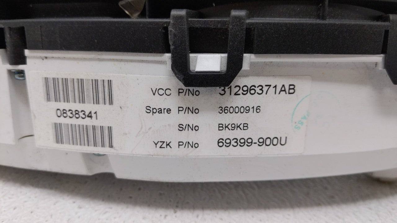 2014 Volvo Xc60 Instrument Cluster Speedometer Gauges P/N:31343326AA 31296371AB Fits Fits 2011 2012 2013 OEM Used Auto Parts