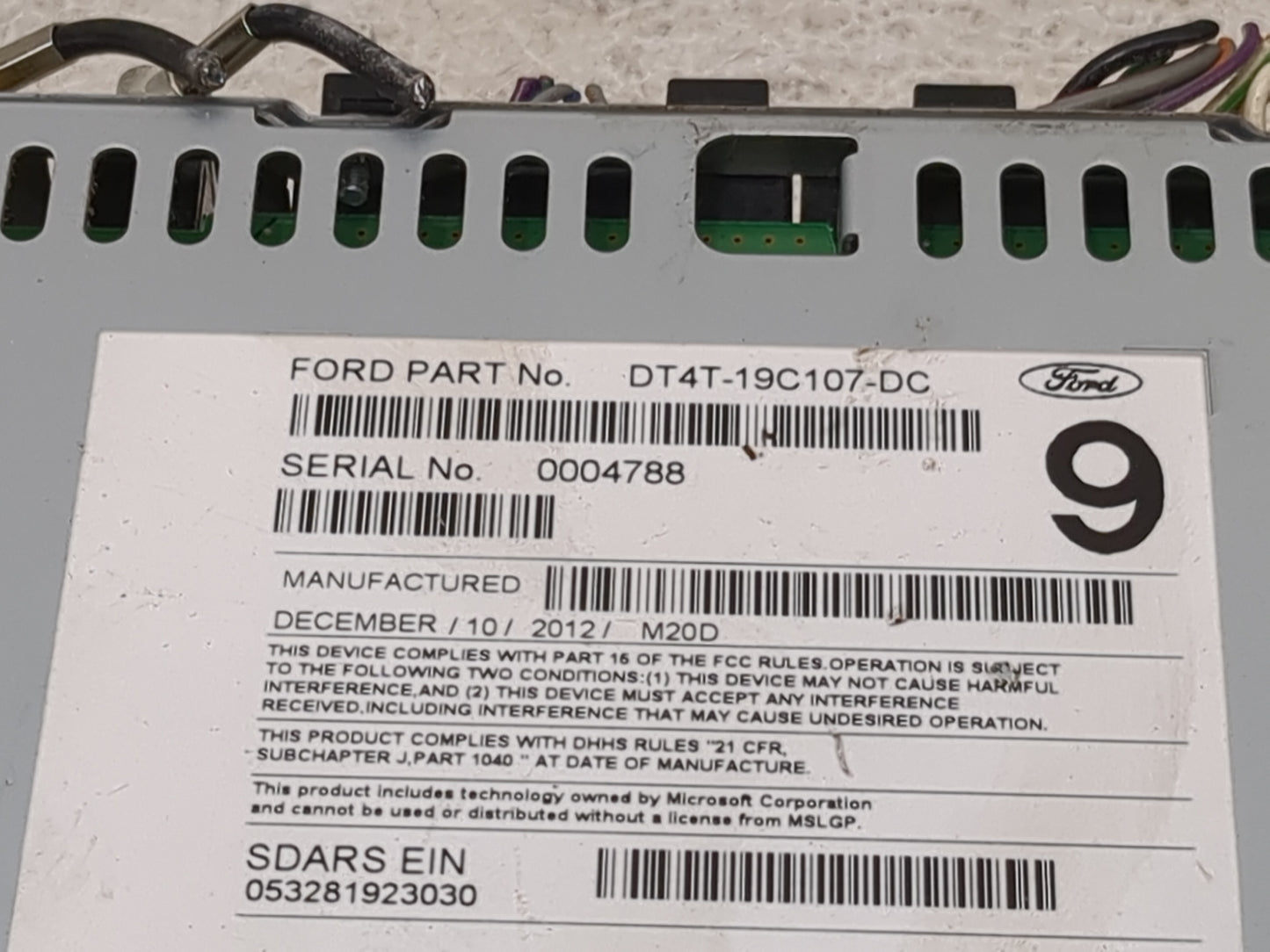 2013 Mkx Radio AM FM Cd Player Receiver Replacement Fits OEM Used Auto Parts - Oemusedautoparts1.com