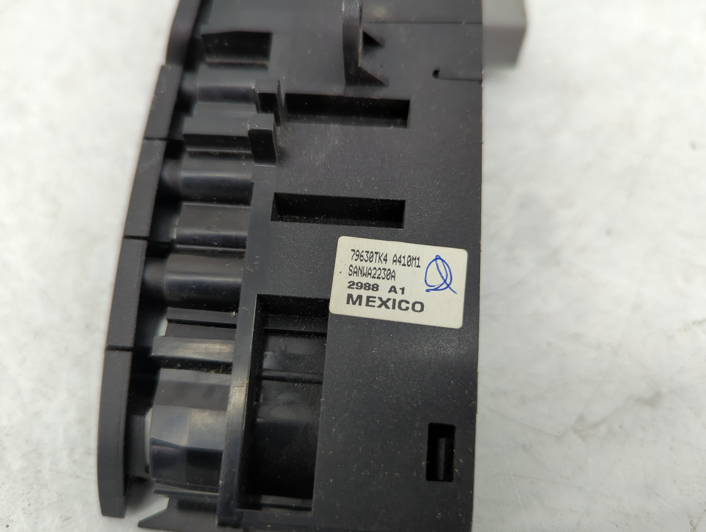 2009-2014 Acura Tl Climate Control Module Temperature AC/Heater Replacement P/N:TN5F7166GRH1 Fits OEM Used Auto Parts - Oemu