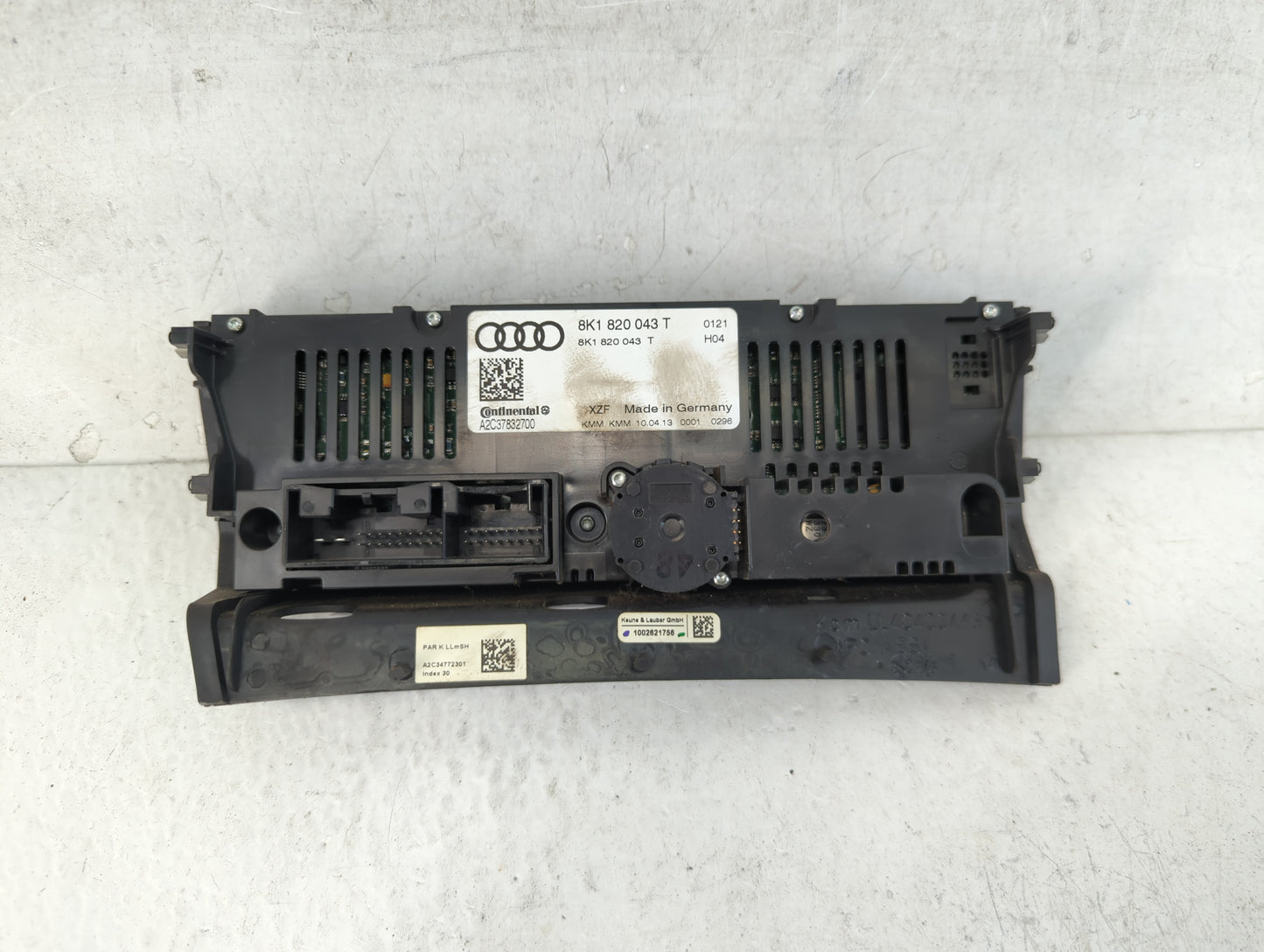 2013-2016 Audi A4 Climate Control Module Temperature AC/Heater Replacement P/N:8K1 820 043T Fits Fits 2013 2014 2015 2016 20
