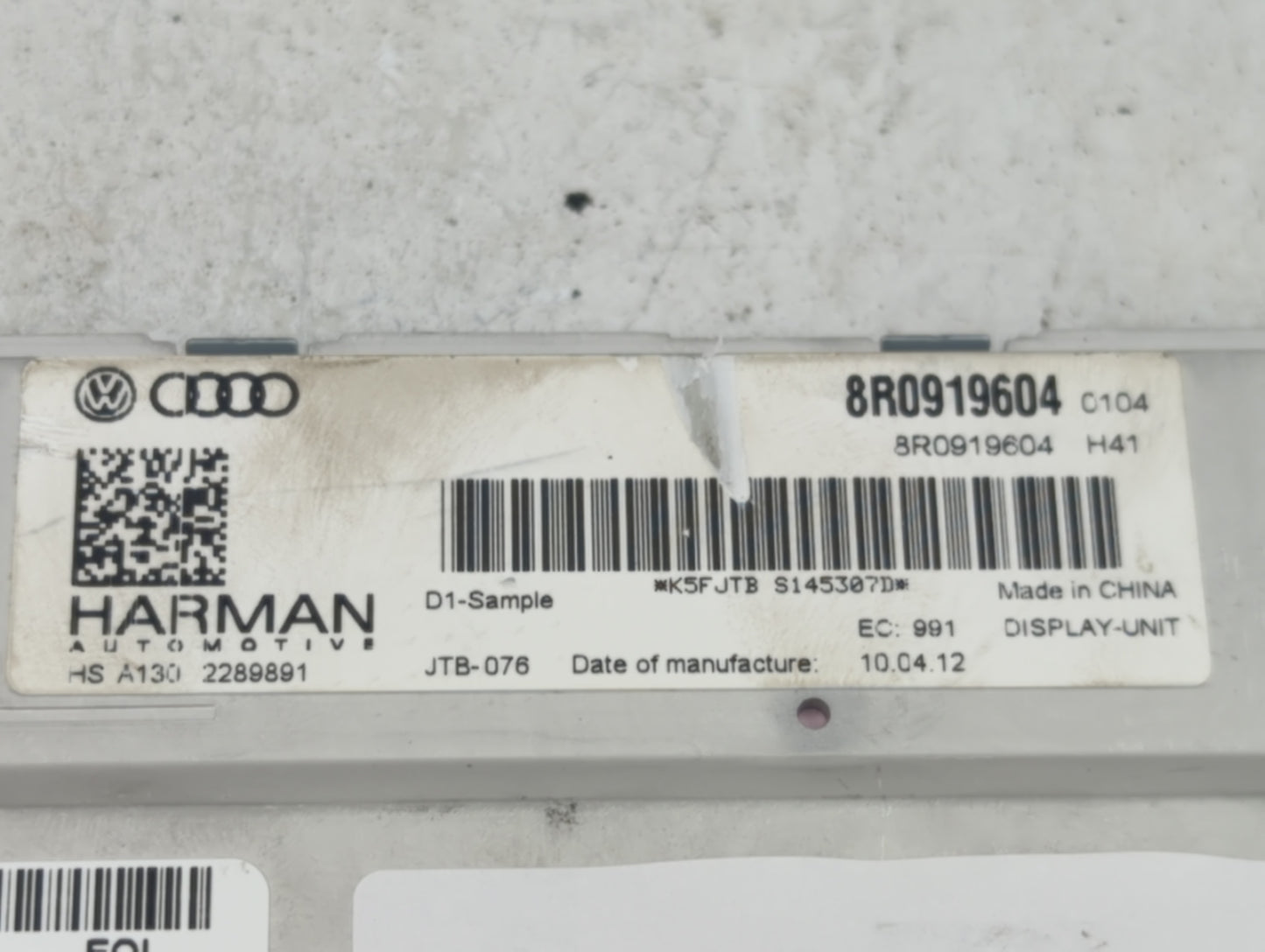 2013-2016 Audi A4 Information Display Screen - Oemusedautoparts1.com