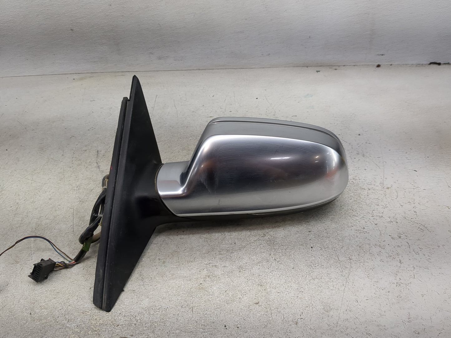 2010-2016 Audi A4 Driver Side View Mirror - Left Door Mirror OEM Used - Oemusedautoparts1.com
