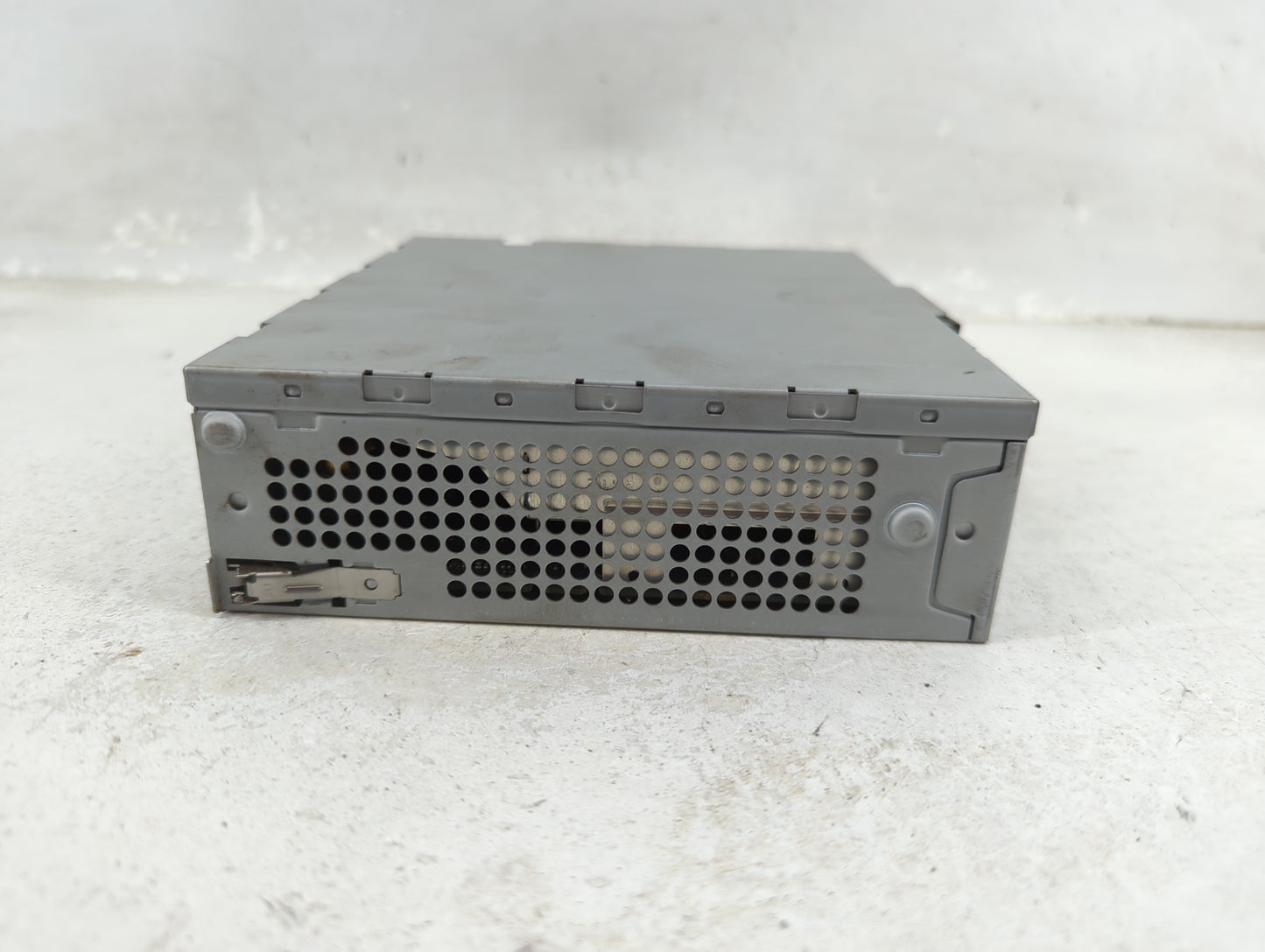 2013 Audi A4 Radio AM FM Cd Player Receiver Replacement P/N:4G0 035 082 E Fits Fits 2010 2011 2012 2014 2015 2016 2017 OEM U