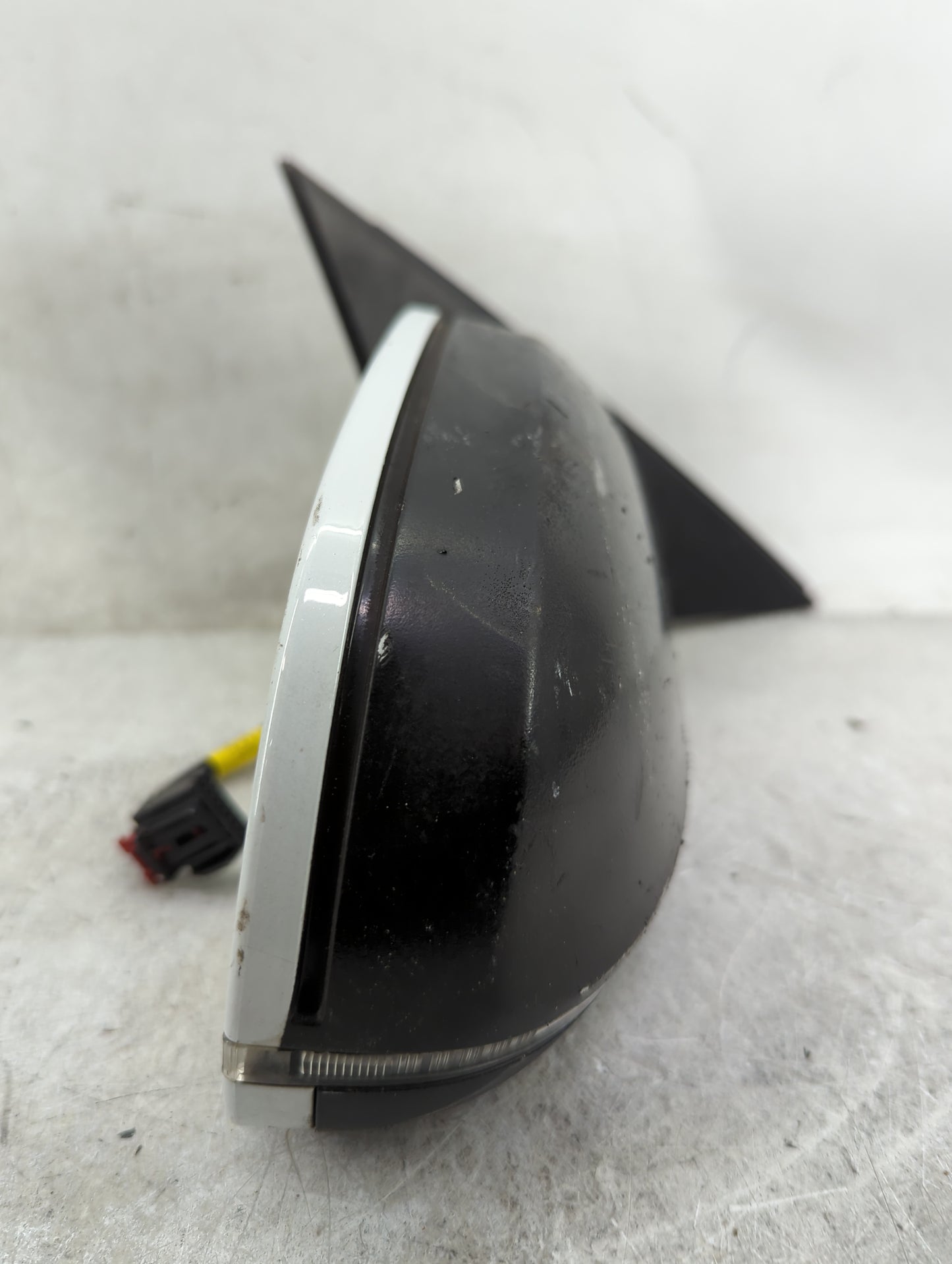 2010-2016 Audi A4 Passenger Side View Mirror - Right Door Mirror OEM Used - Oemusedautoparts1.com