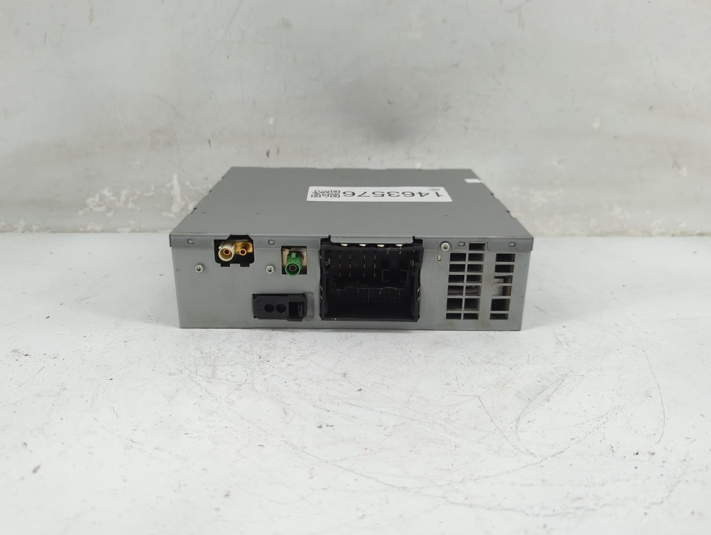 2013 Audi A4 Radio AM FM Cd Player Receiver Replacement P/N:4G0035082D 4G0035082 Fits OEM Used Auto Parts - Oemusedautoparts