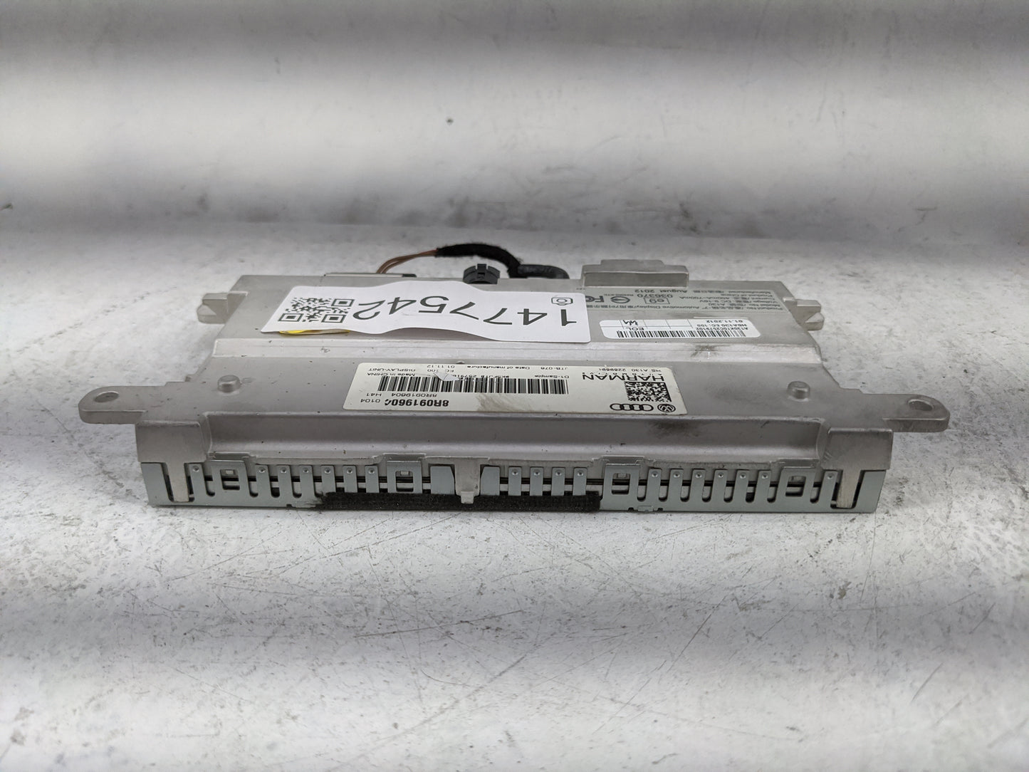 2013-2016 Audi A4 Information Display Screen 1477542 - Oemusedautoparts1.com